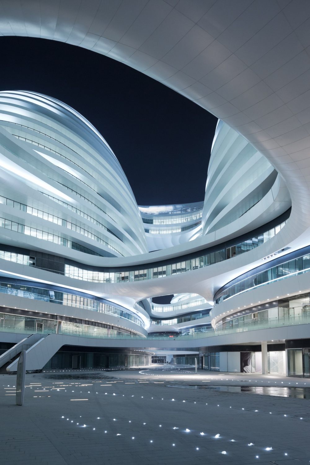 中国北京银河soho综合体(2012)(扎哈·哈迪德建筑师事务所)设计