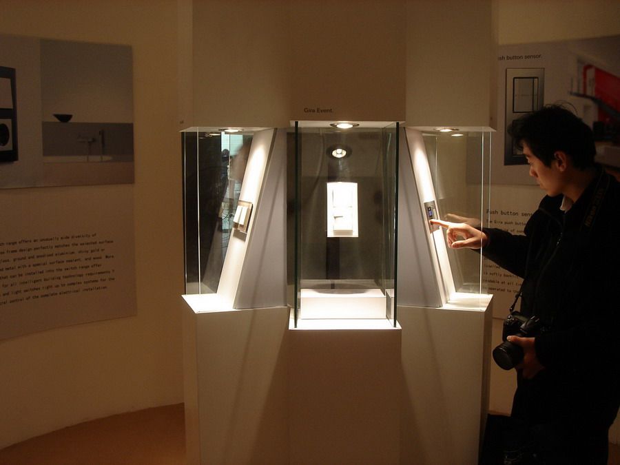 2010年第十一届中国国际建筑陶瓷及卫浴展览会_RFNDMDAwNTZfyw==_SJVCL3VEe5lL.jpg