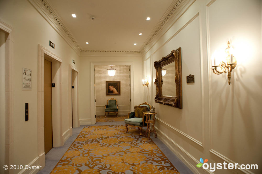 The Plaza — Hotel Review_hallways-the-plaza-v271114-1600.jpg