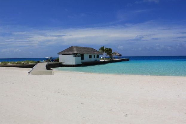 Velassaru Maldives-马尔代夫蔚蓝沙酒店_VELASSARU-01_缩小大小.JPG