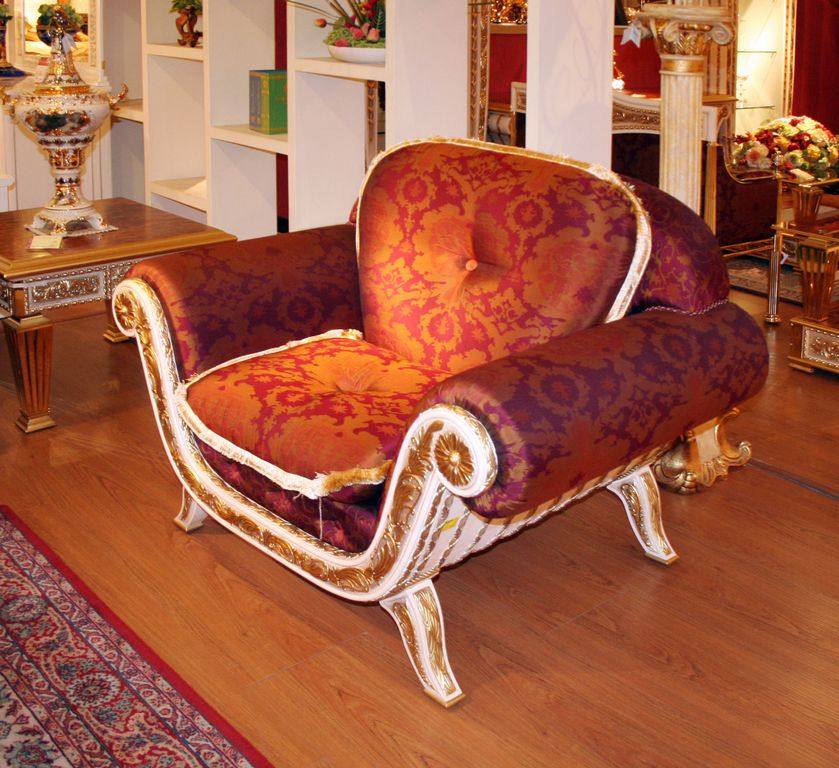 一组华丽的欧式家具_0AA0400-01 YS-560布艺沙发 单位 72A 73A布 120x90x90.jpg