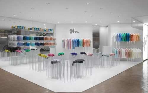 24ISSEY MIYAKE Hakata_093302.jpg