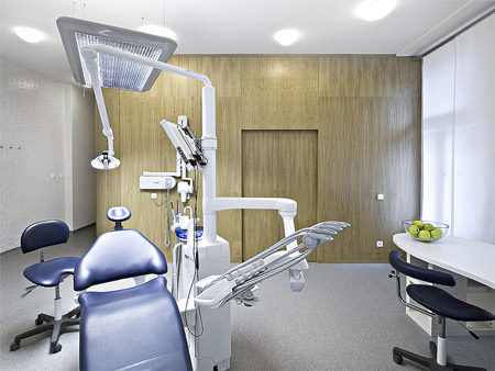 捷克工作室A1 Architects简约舒适的牙医诊所_img201003142005149.jpg