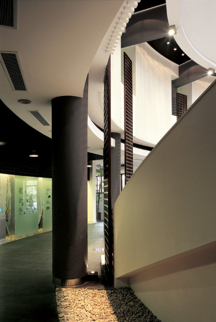 中国丝绸博物馆室内改造_一层大堂展廊视角二.tif.jpg