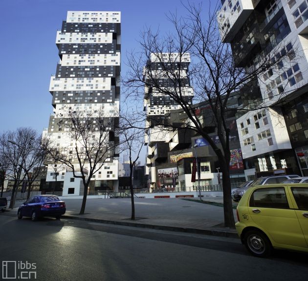 BUMPS Building by Sako Architects_bumps_191209_027.jpg