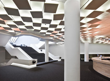 Concert Hall Frits Philips Eindhoven inspired by Philips Ambient Experience_7.jpg