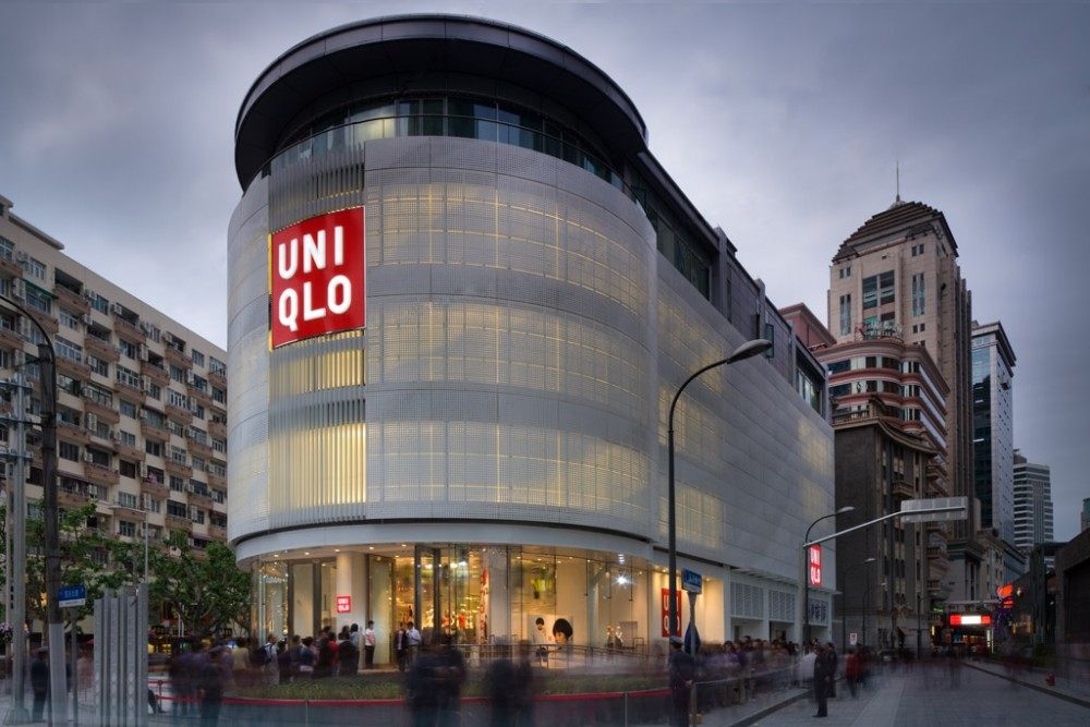 1294114885-01-uniqlo-nl-453008-e-1000x667.jpg