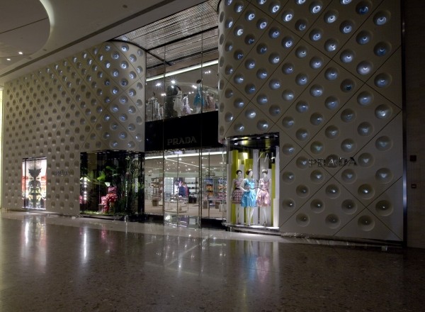 时尚品牌Prada--上海金融中心店_3.jpg