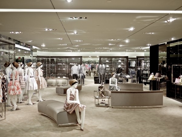 时尚品牌Prada--上海金融中心店_6.jpg