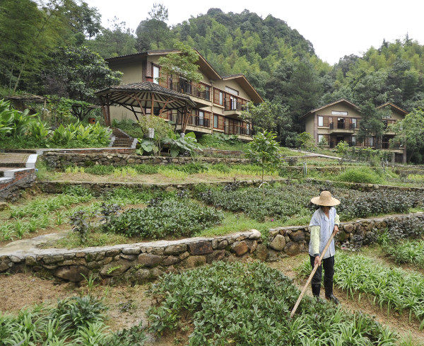 广州十字水酒店_Crosswaters-Ecolodge-Guangdong-Province-China-1.jpg