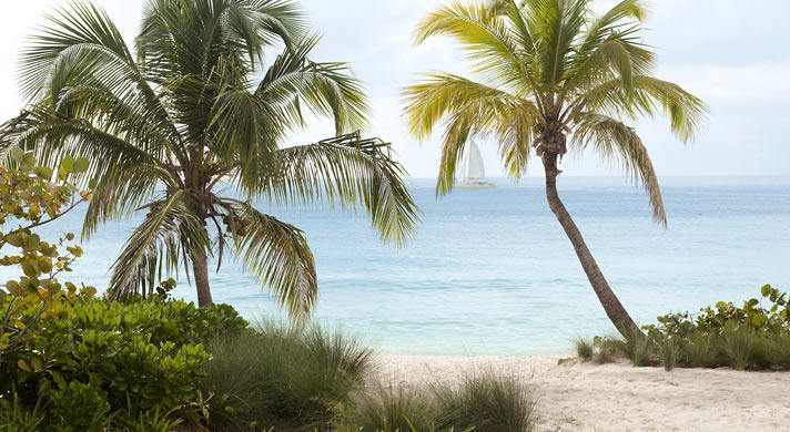 Viceroy Hotels and Resorts ANGUILLA 安圭拉总督酒店_ViceroyAnguilla_Beach.jpg