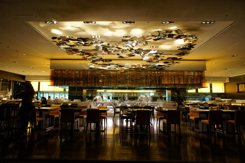 台北寒舍艾美酒店(Le Meridien Taipei)--2012.06.02第13页更新_w70一楼餐厅-2.jpg