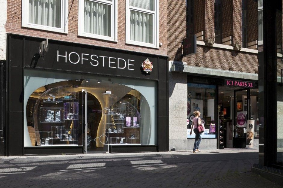 超酷眼镜店——Hofstede Optiek by Alexander Nowotny_ho_030311_17-940x626.jpg