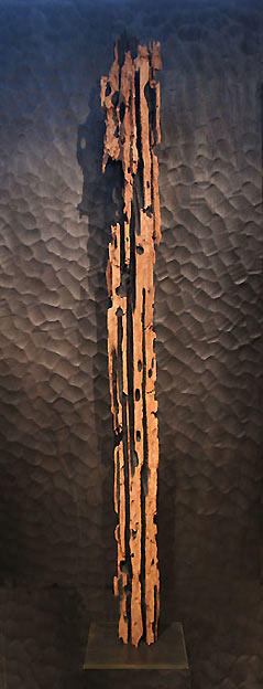 wood_sculpture_1ter.jpg