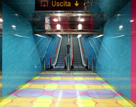 那不勒斯大学地铁车站_Naples Metro Station by Karim Rashid4.jpg