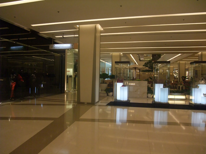 泰国百货商场之(Siam Paragon)_DSCF1817_EwgYShSeCCUh.jpg