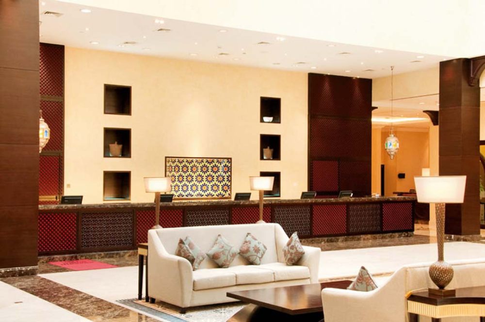 阿联酋哈伊马角希尔顿大酒店Hilton Ras Al Khaimah Resort & Spa_Lobby Reception.jpg