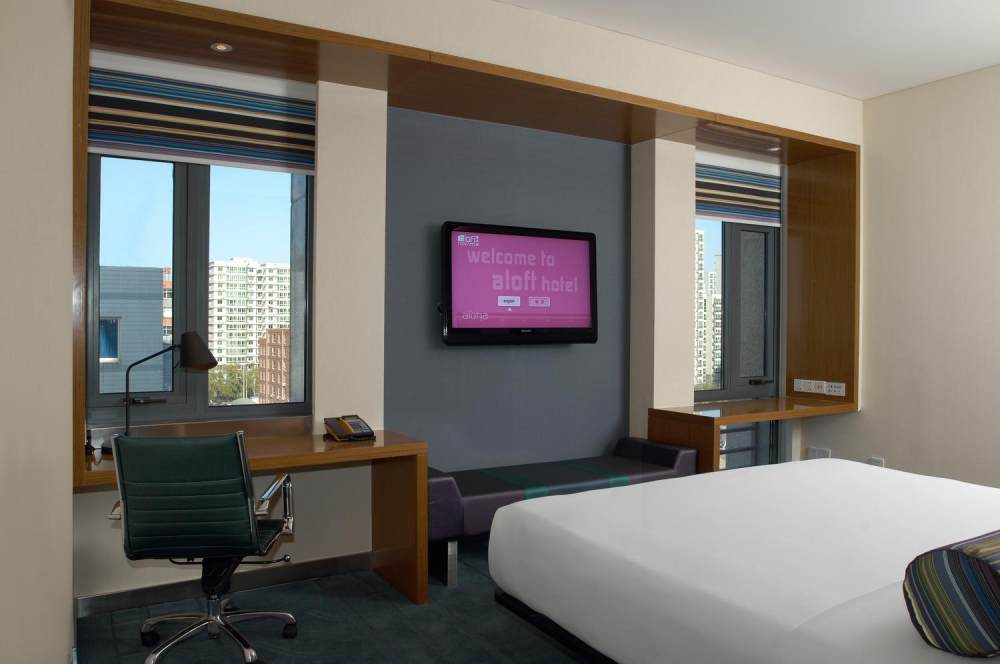 3)Aloft Beijing, Haidian—Aloft Guest Room 拍攝者.jpg