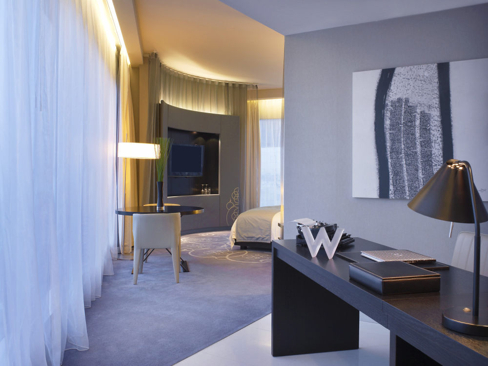 20)W Doha Hotel &amp; Residences—Fabulous Room 拍攝者.jpg