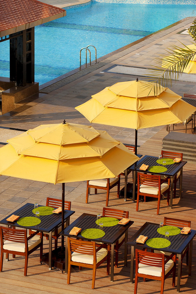 威斯汀，海得拉巴,印度---The Westin Hyderabad Mindspace_48)The Westin Hyderabad Mindspace—prego outside seating 拍攝者.jpg