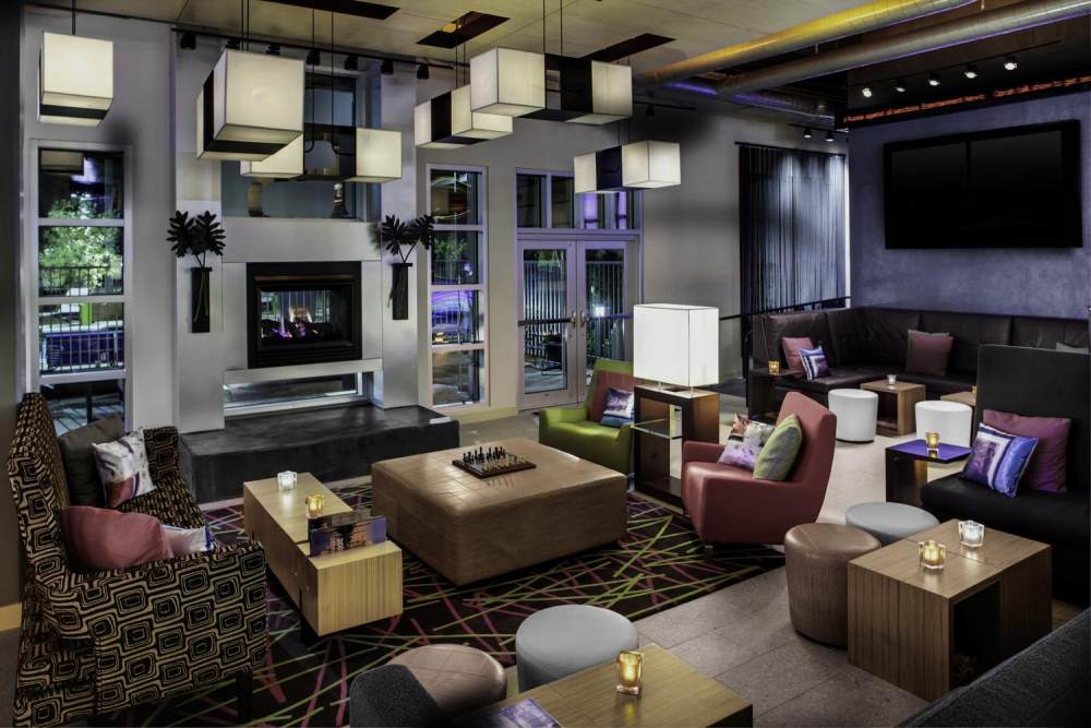 16)Aloft Tallahassee Downtown—ReMix Lounge 拍攝者.jpg