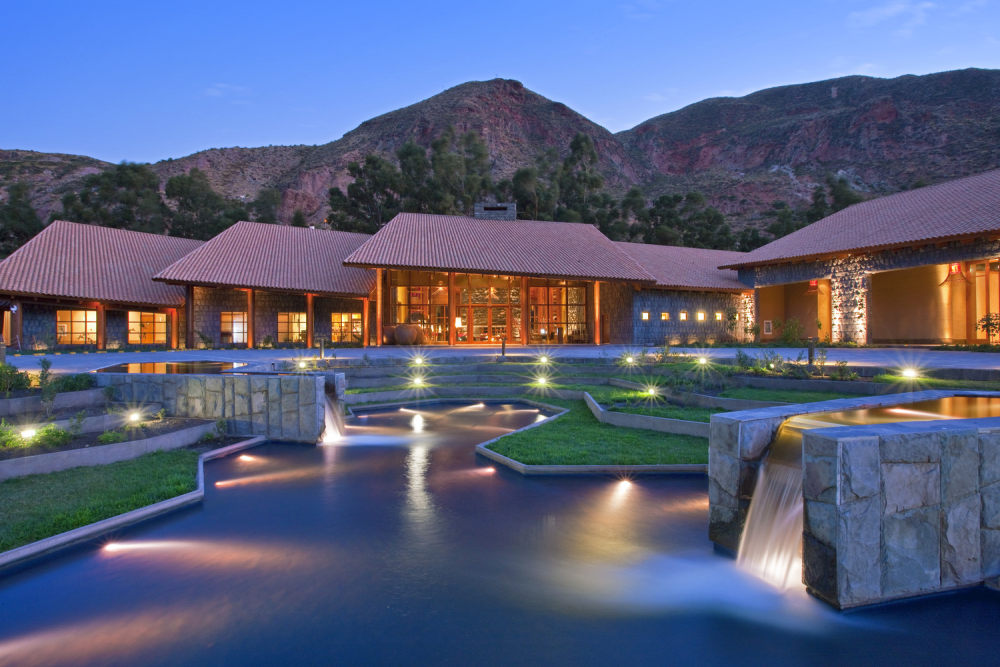 1)Tambo del Inka Hotel—Entrance 拍攝者.jpg