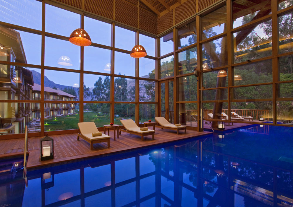 6)Tambo del Inka Hotel—Swimming pool - inside Spa 拍攝者.jpg