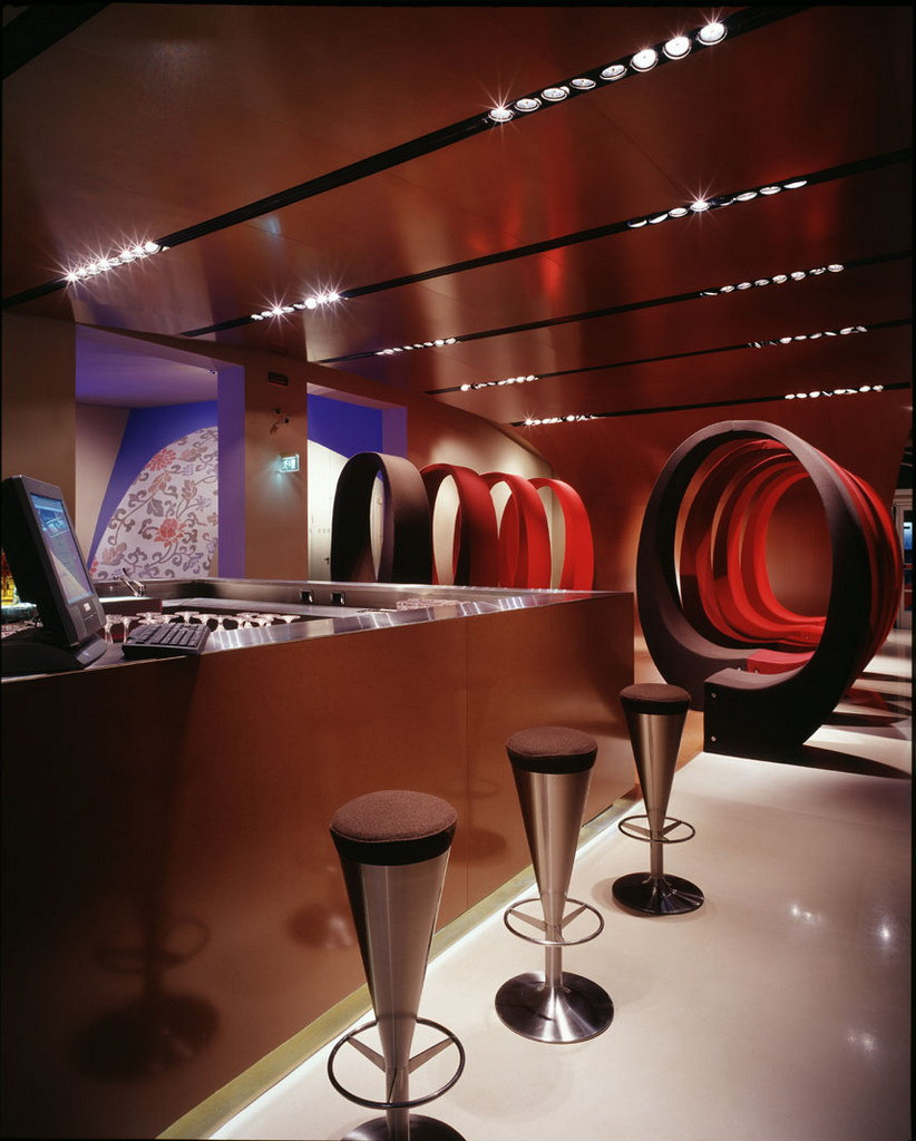 2)UNA_Vittoria_Bar 拍攝者.jpg