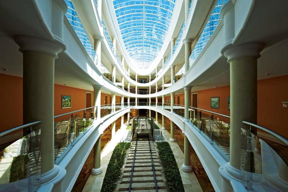 Iberostar Grand Hotel Bavaro 伊波罗之星巴瓦罗海滩大酒店_Architecture.jpg