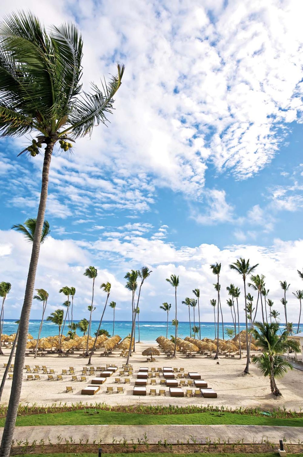 Iberostar Grand Hotel Bavaro 伊波罗之星巴瓦罗海滩大酒店_Beach_vertical.jpg