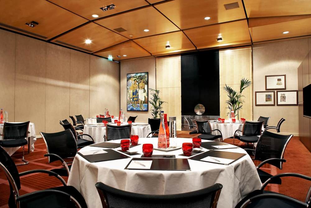 Le Meridien Etoile—Meeting Room Gauguin.jpg