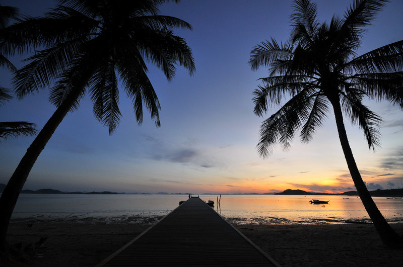 the village coconut island/普吉岛.泰国_5144940526_b373fdfb74_b.jpg