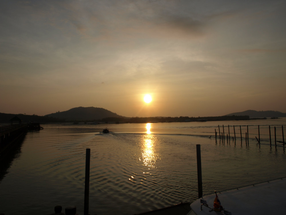 the village coconut island/普吉岛.泰国_5432769422_b79b4aac30_b.jpg