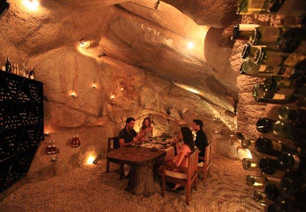 Six Senses Ninh Van Bay, Vietnam (越南宁凡湾第六感觉度假村)_Wine Cave.jpg