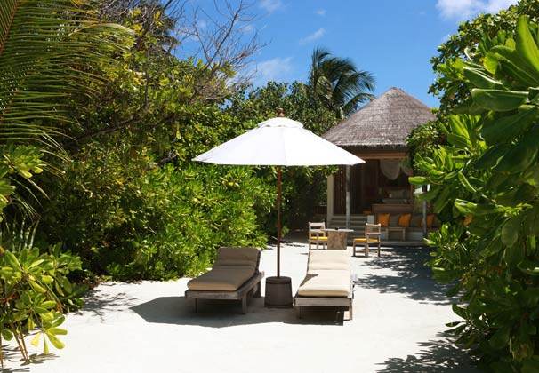 马尔代夫第六感拉姆度假村(Six Senses Laamu Maldives)_Beach-Villa-Exterior.jpg