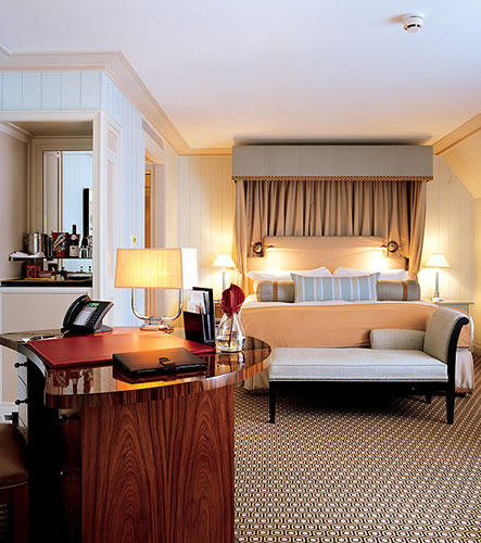 The Berkeley London luxury hotel_executive_king.jpg