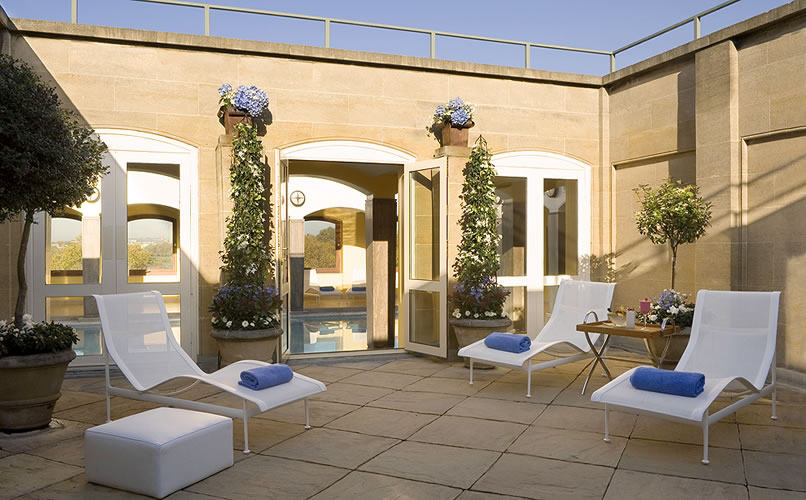 The Berkeley London luxury hotel_terrace.jpg