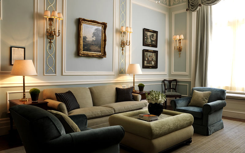 伦敦康诺特酒店The Connaught_CON_CarlosSuite_lounge.jpg