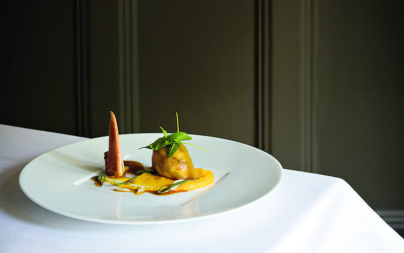 伦敦康诺特酒店The Connaught_CON_HD_food2.jpg