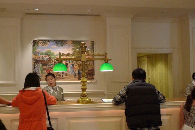 香港迪斯尼乐园酒店Disneyland Hotel_1053279362852494759.jpg