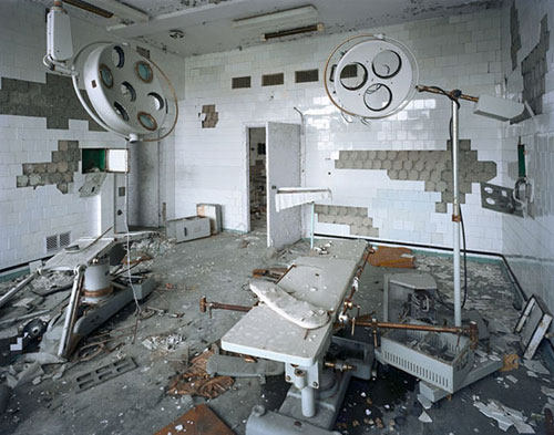 罗伯特波里道利-切尔诺贝利(Robert Polidori-Chernobyl)_医院手术室