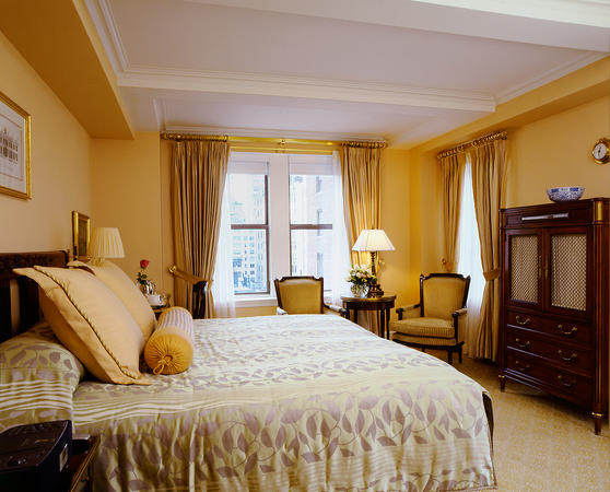 The Hotel Plaza Athenee in new york._4ClassicRoom(1).jpg
