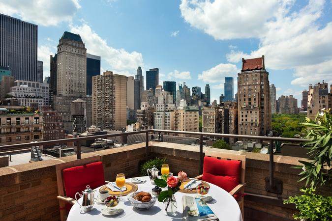 The Hotel Plaza Athenee in new york._BalconyBreakfastHorizontal(1).jpg