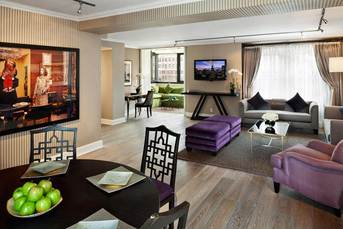 The Hotel Plaza Athenee in new york._Manhattan_Terrace_Suite_LR_DR(1).jpg