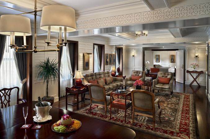 The Hotel Plaza Athenee in new york._ThaiSuiteLivingRoomwithDiningRoom(1).jpg