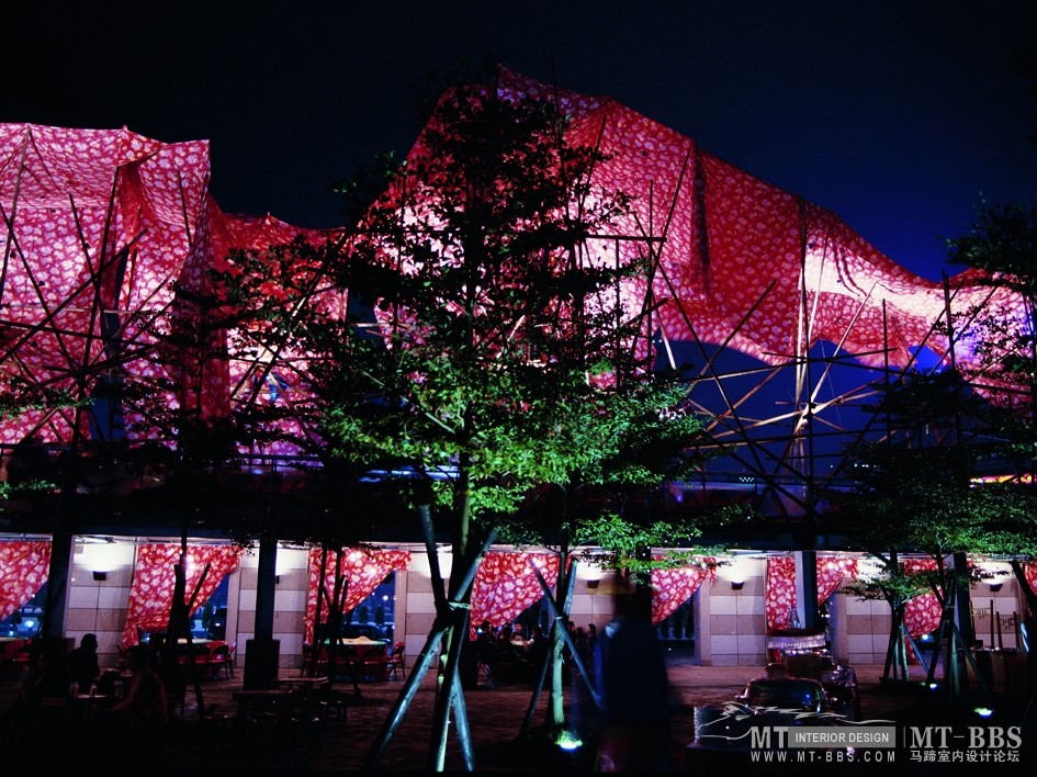 登琨艳(1951年-)是中国台湾著名建筑师，师承著名建筑_061a.jpg