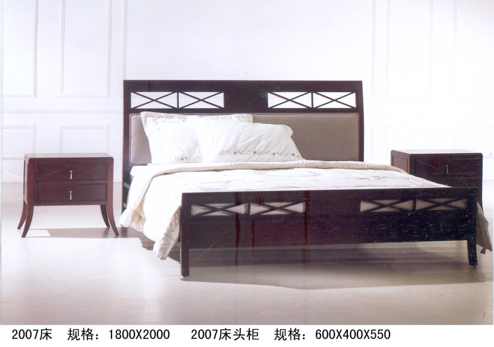 简欧的一些家具_2007床，2007床头柜.jpg