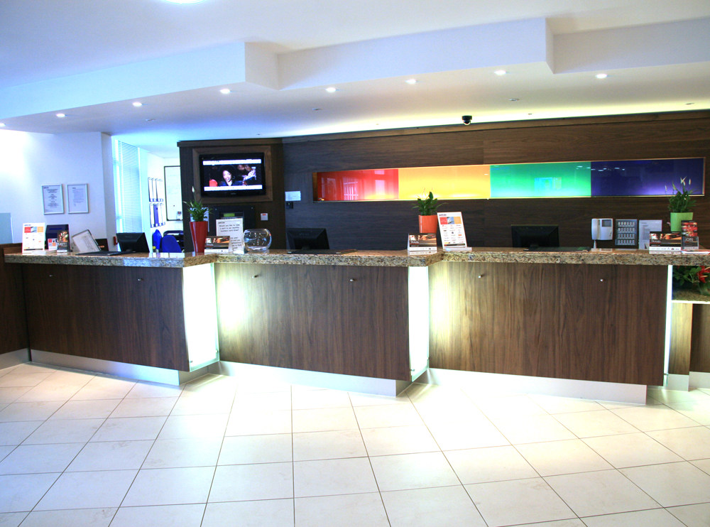 Park Inn by Radisson_Reception_desk.jpg