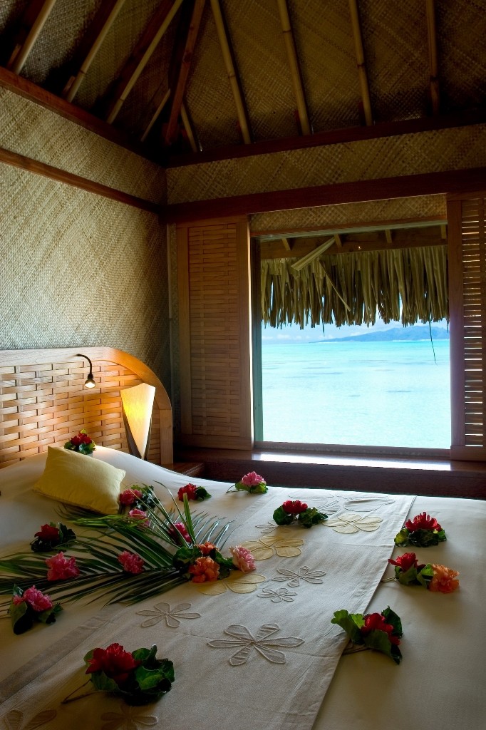 7)Intercontinental Bora Le Moana Resort.jpg