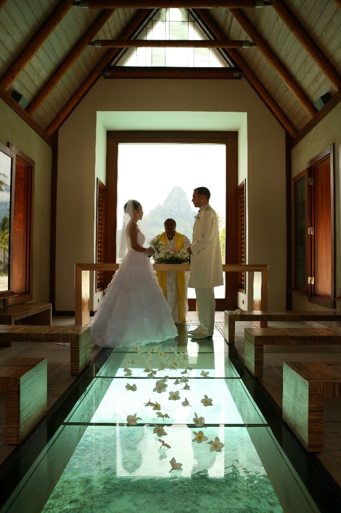 5)Intercontinental Bora &amp; Thalasso Spa Polinesia.jpg